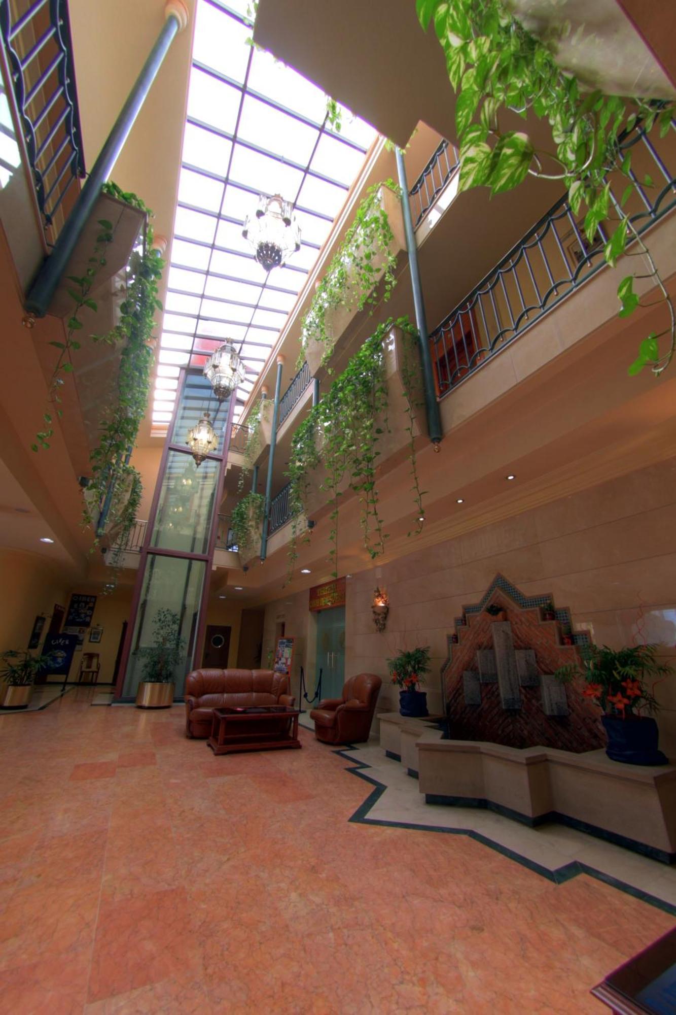 Hotel Avenida Beas de Segura Buitenkant foto
