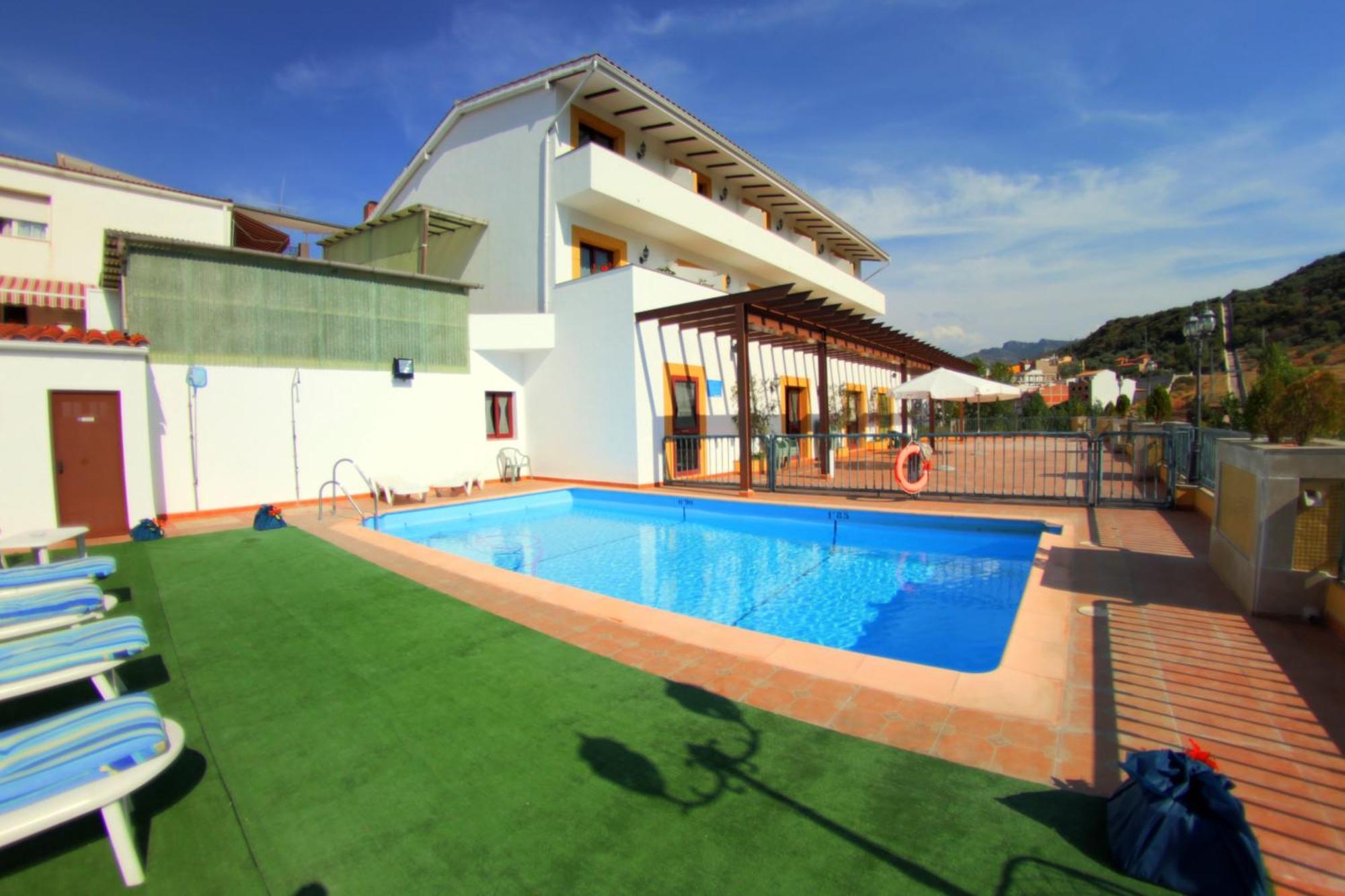 Hotel Avenida Beas de Segura Buitenkant foto
